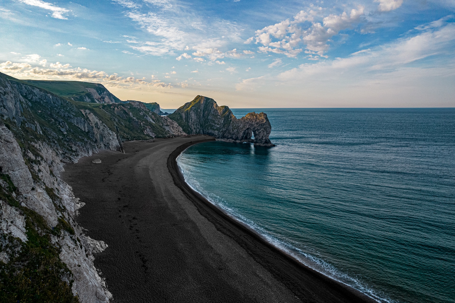 Sunrise shot of Durdle Door, Wareham, UK